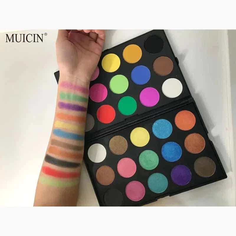 Multi Color Matte & Velvet Eyeshadow Palette