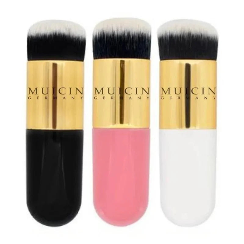 KABUKI FOUNDATION BRUSH - FLAWLESS BASE APPLICATION