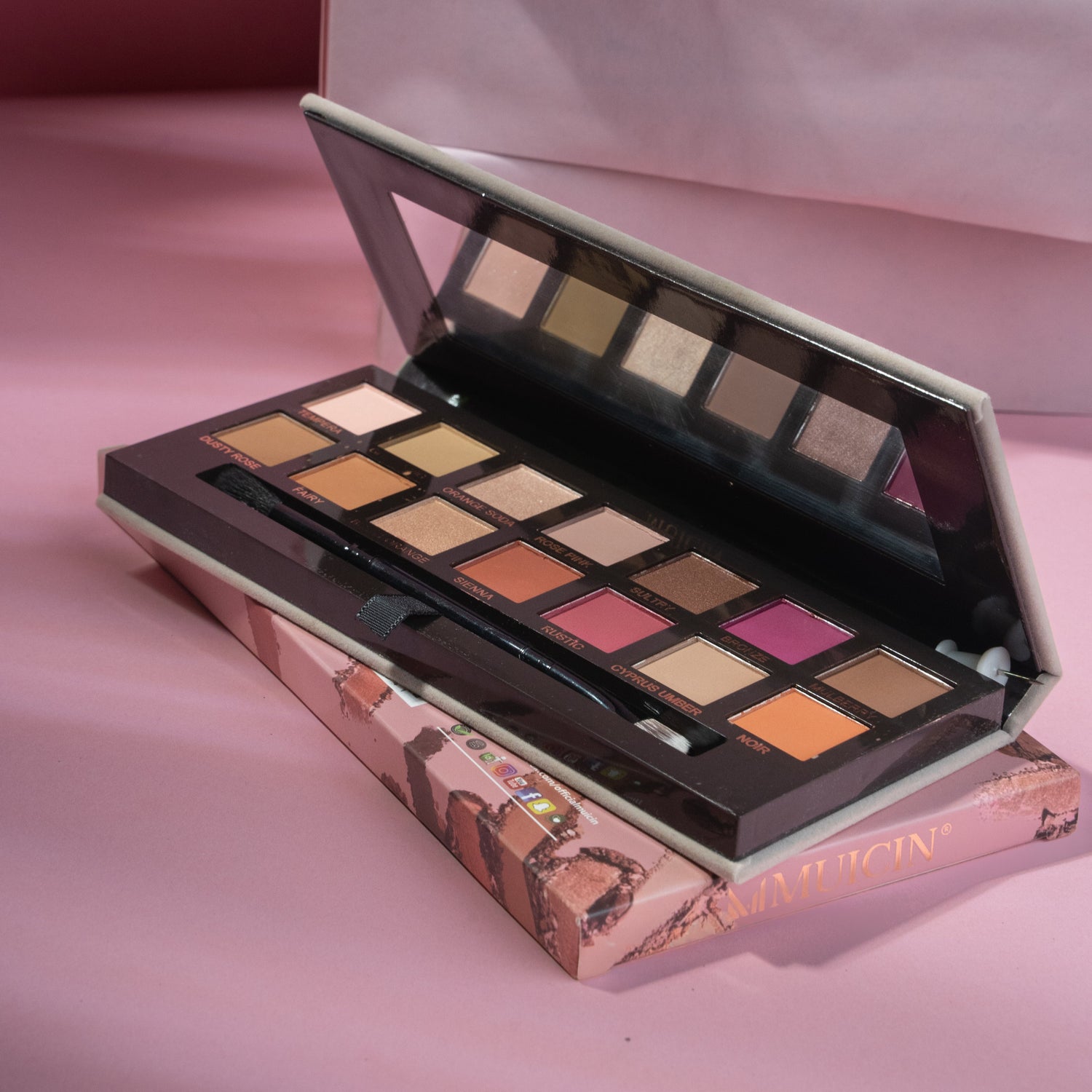 Modern Renaissance Eyeshadow Palette